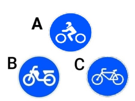 El conductor de un ciclomotor está obligado a circular por el camino que indica...